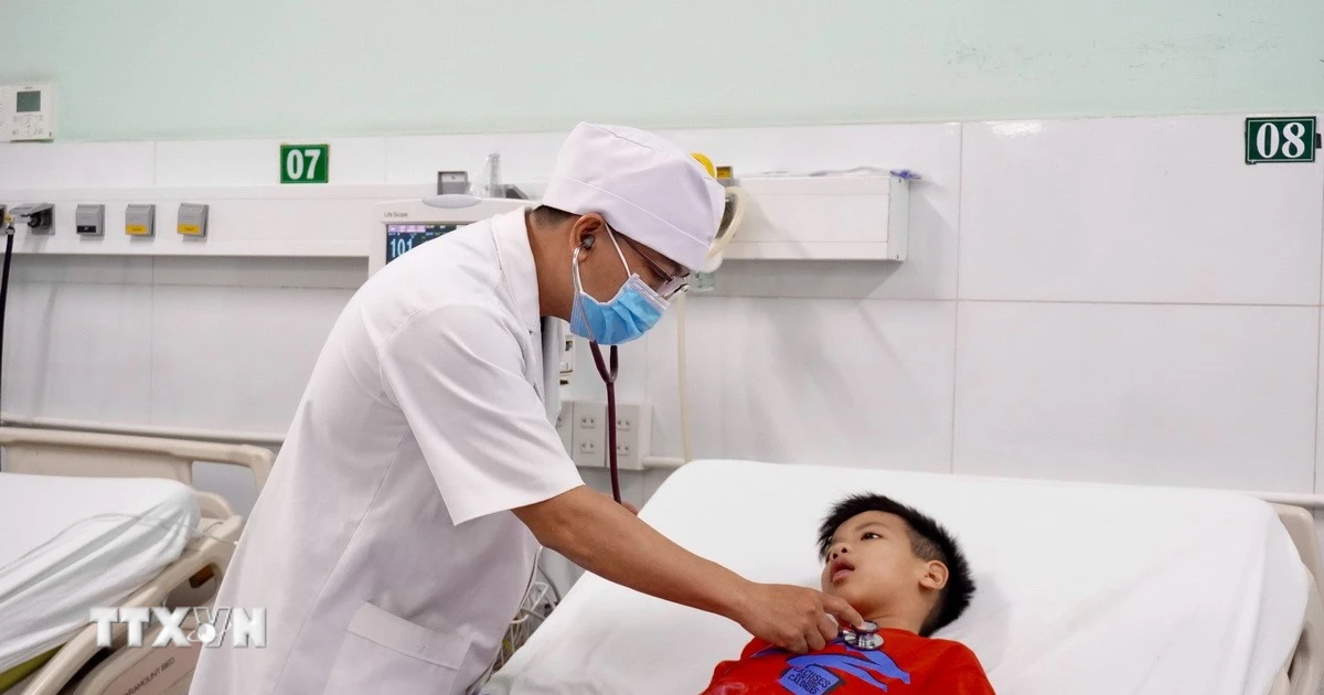 Đồng Nai: Cứu sống bệnh nhi bị điện giật, ngưng tuần hoàn khoảng 10 phút