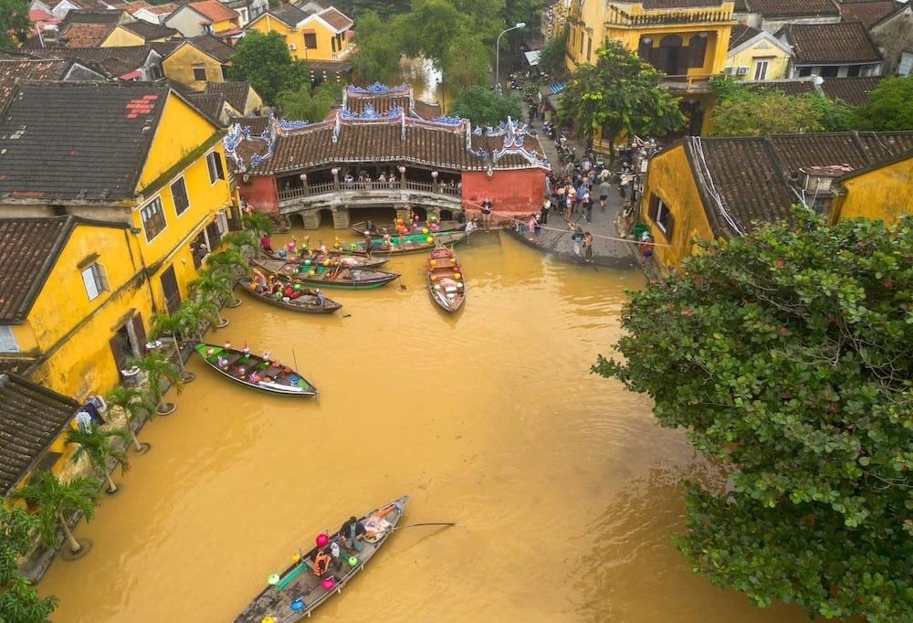 Du lịch miền Trung: Cần xây dựng thiết chế an toàn cho du khách - Ảnh 2.
