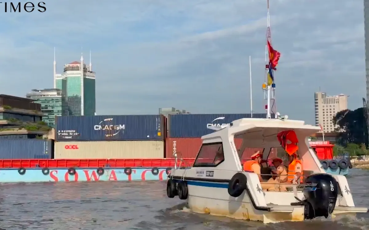 TP Hồ Chí Minh siết an toàn đường thủy: Kiểm tra nồng độ cồn 100% thuyền viên