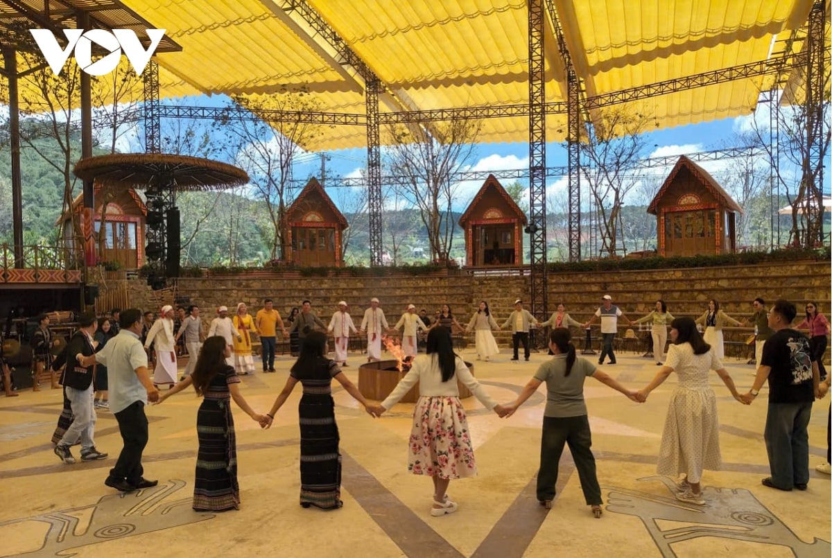 Trải nghiệm văn hóa tạo điểm nhấn, níu chân du khách tại Lâm Đồng - Ảnh 4.