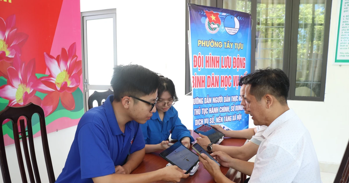 Bình dân học vụ số - giải pháp hữu hiệu trong triển khai chuyển đổi số ở Hà Nội