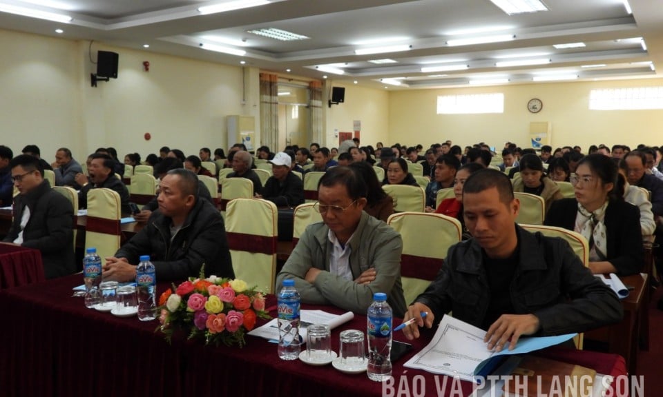 200 cán bộ xã, lãnh đạo hợp tác xã học tập ứng dụng công nghệ, chuyển đổi số trong sản xuất, tiêu thụ sản phẩm theo chuỗi