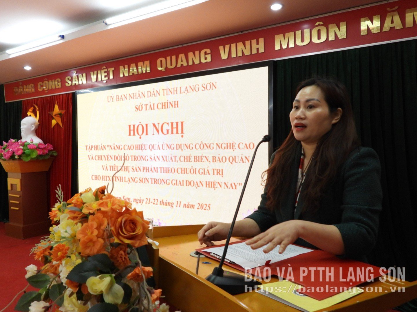 ຫົວໜ້າກົມການເງິນ ກ່າວເປີດກອງປະຊຸມຝຶກອົບຮົມ.