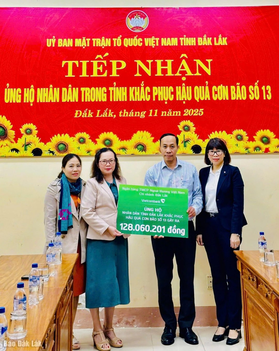 Vietcombank Đắk Lắk chung tay khắc phục hậu quả do thiên tai gây ra