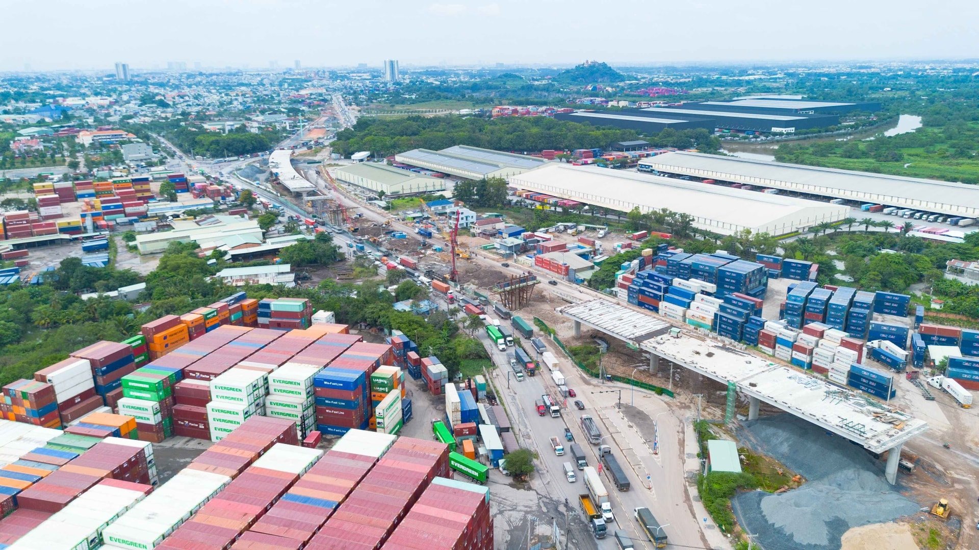 7 κοινοπραξίες αναπτύσσουν την κατασκευή της διασταύρωσης Tan Van