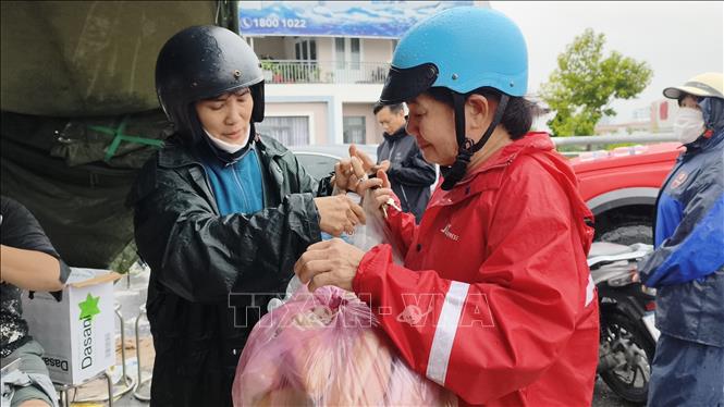 ចំណងជើងរូបថត