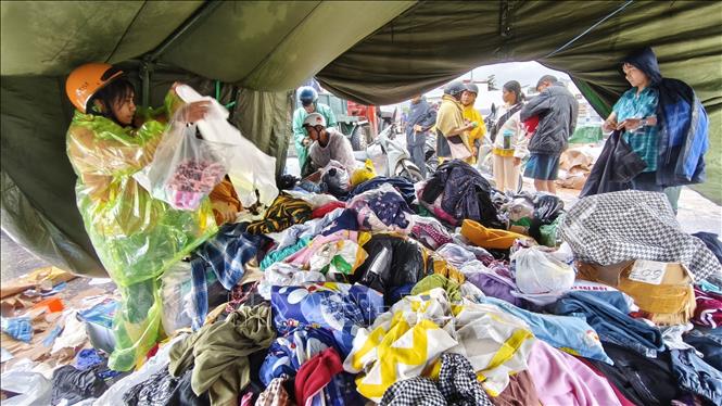 ចំណងជើងរូបថត