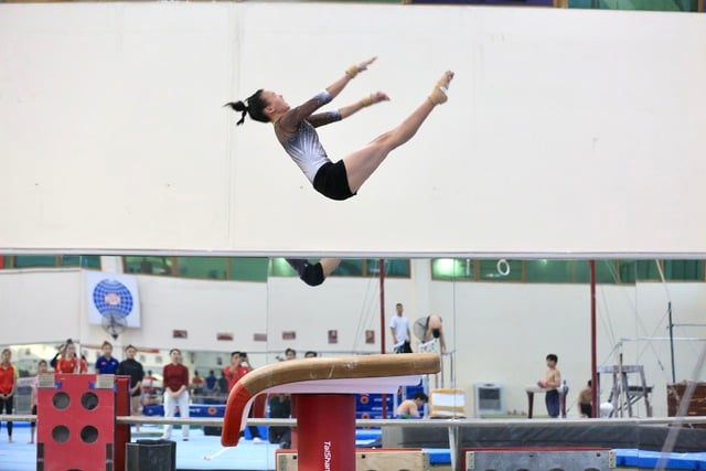 'Hot boy’ thể dục dụng cụ và giấc mơ vàng SEA Games 33: Khi bị Thái Lan làm khó- Ảnh 10.