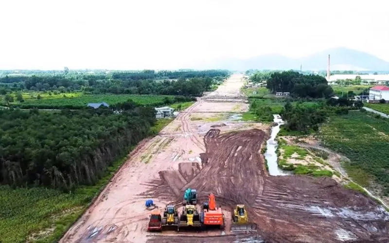 Gỡ khó hai dự án cao tốc Bến Lức - Long Thành và Biên Hòa - Vũng Tàu - Ảnh 1.