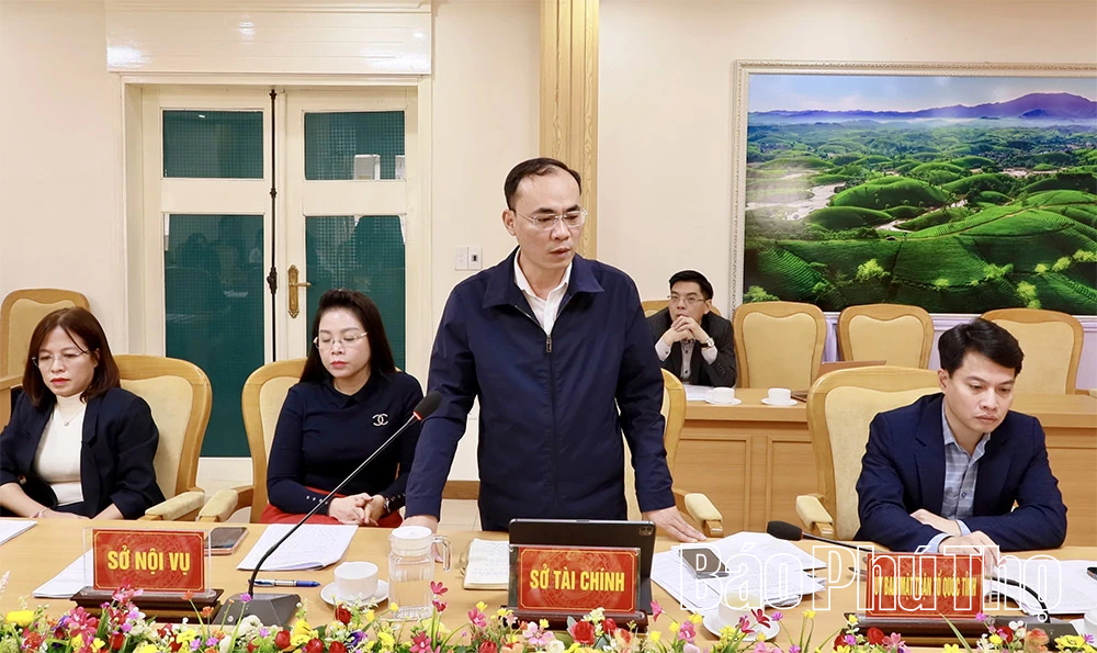 The Economic - Budget Committee, Provincial People's Council reviews draft resolutions