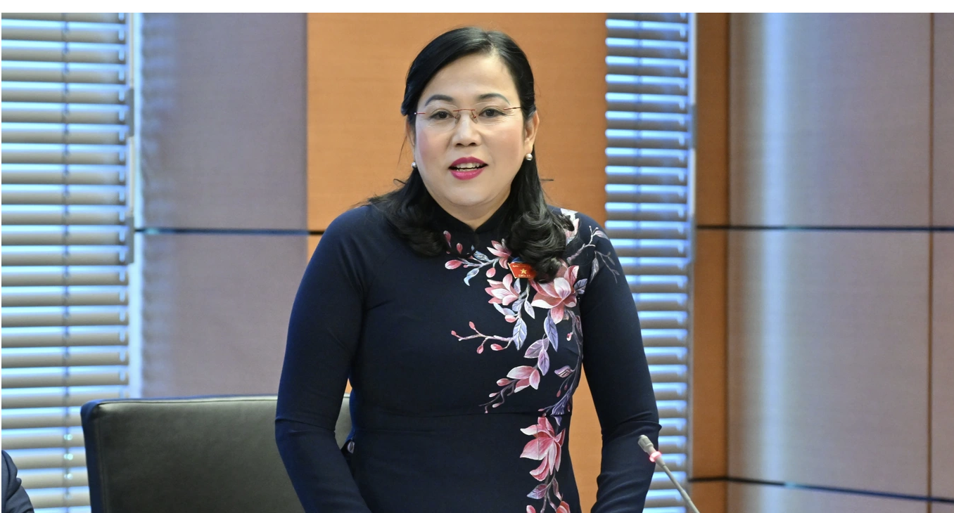 "Nghe ca sĩ hát không biết thật hay AI, cần gắn nhãn sản phẩm do AI tạo ra"