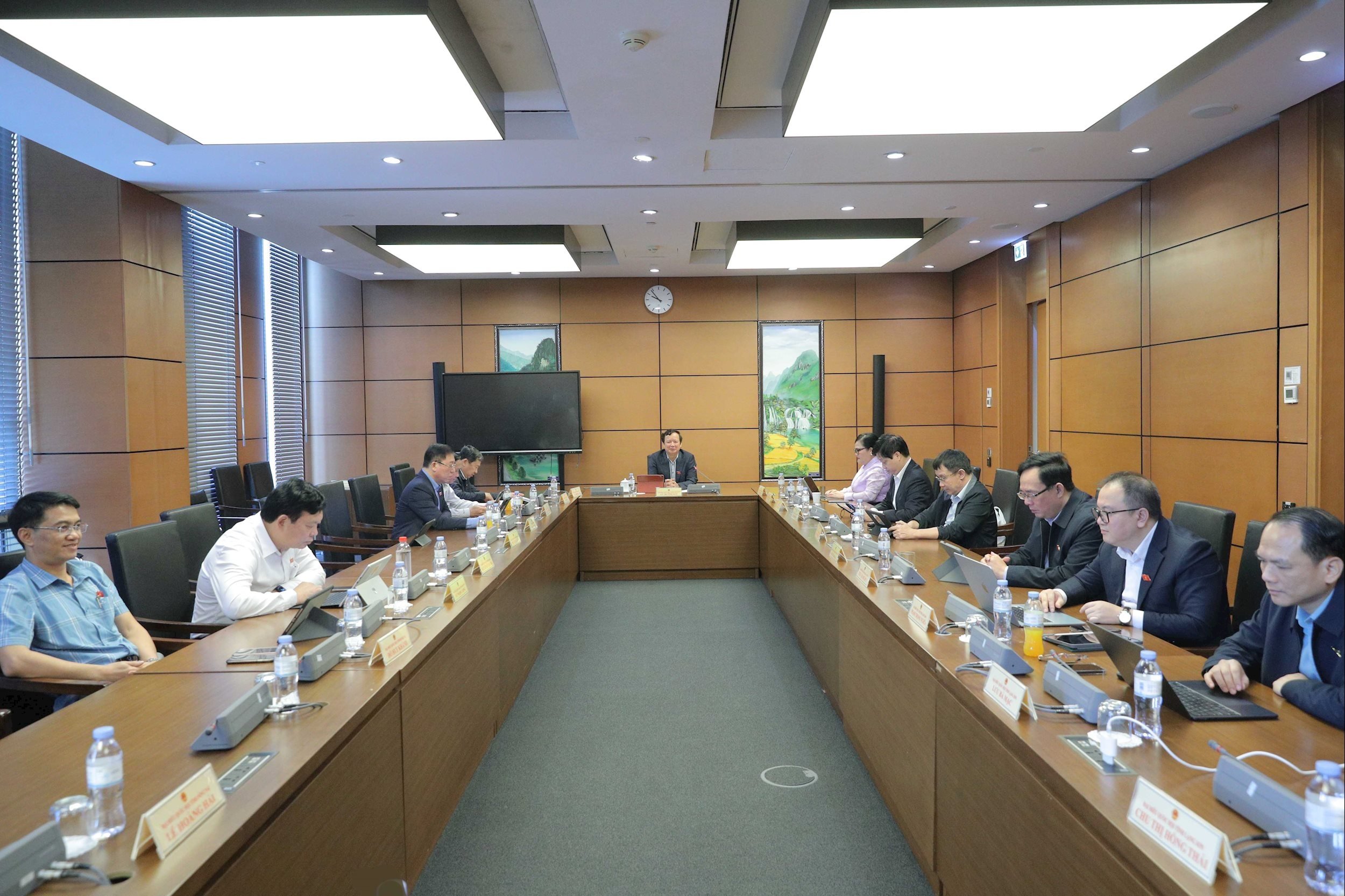 Gruppe 6 (Hue, Lang Son, Dong Nai)