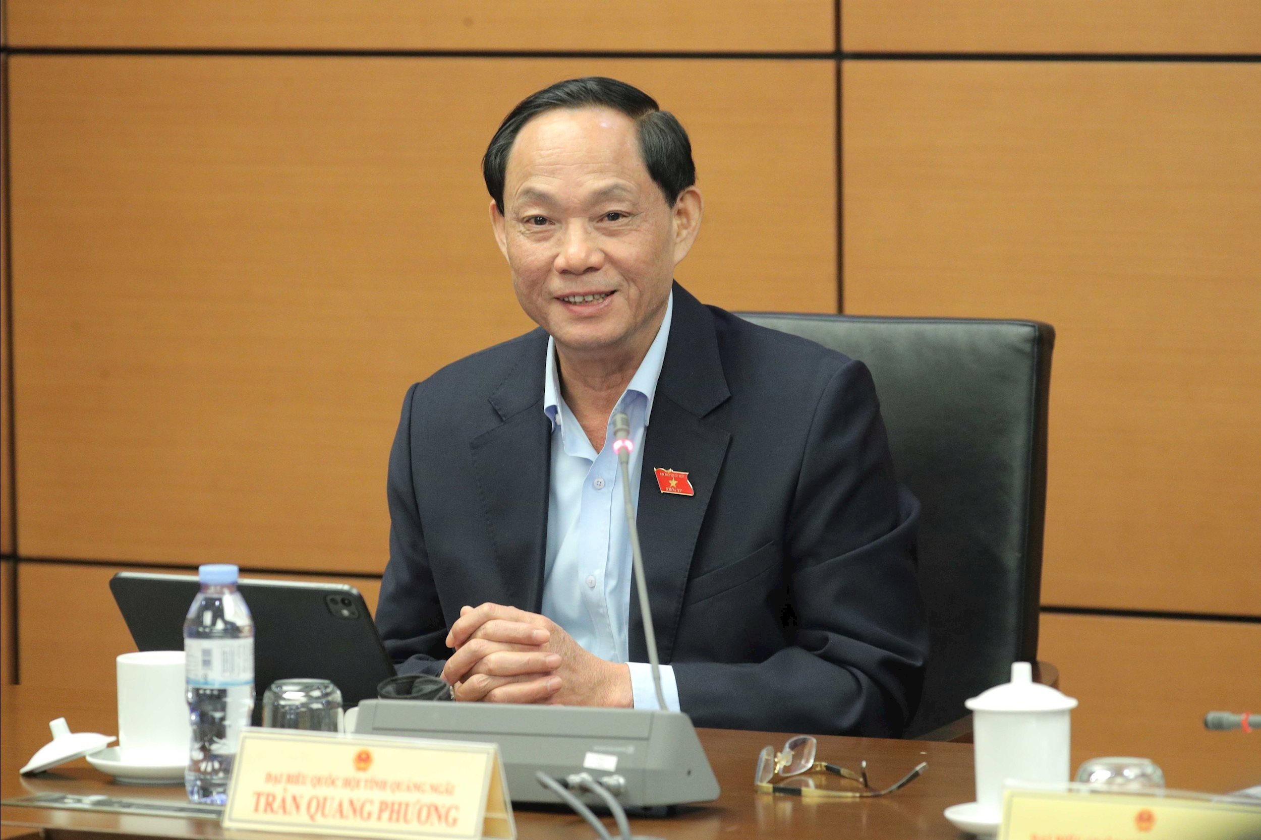 Заместитель председателя Национальной ассамблеи Чан Куанг Фыонг (Куанг Нгай)