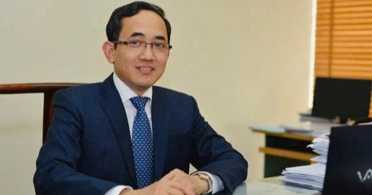 Chủ tịch hội đồng trường một đại học trở thành giáo sư giàu nhất Việt Nam