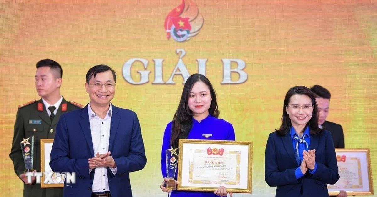 Trao giải Cuộc thi Chính luận bảo vệ nền tảng tư tưởng của Đảng trong Đoàn viên, thanh thiếu niên