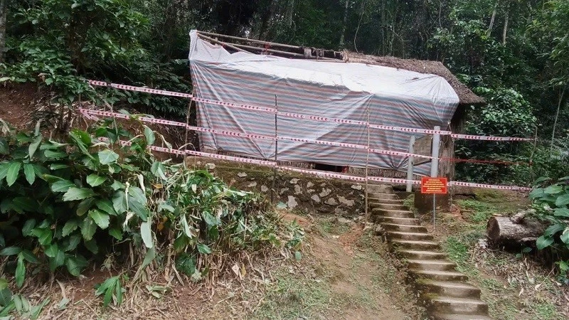 Điện Biên: Tạm dừng đón khách tham quan tại lán Tham mưu trưởng Hoàng Văn Thái