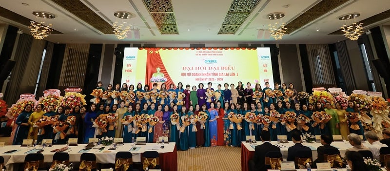 Ra mắt Ban Chấp hành Hội Nữ doanh nhân tỉnh Gia Lai lần thứ I, nhiệm kỳ 2025-2030.