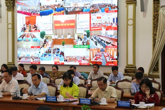 - Fotografie 2. - Ảnh 2.