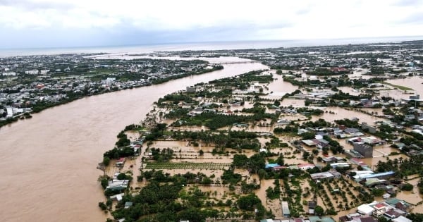 Bộ Công Thương ban hành công điện khẩn ứng phó lũ đặc biệt lớn