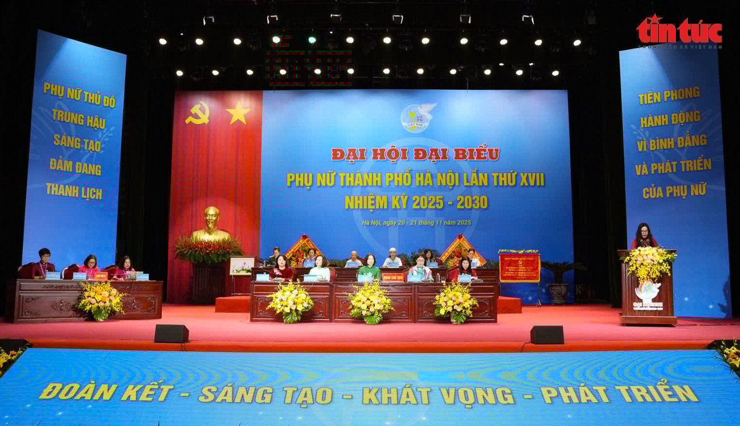 Légende de la photo