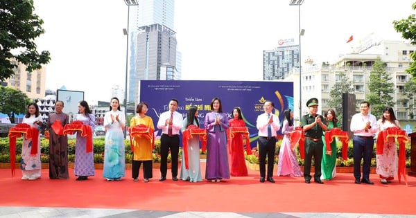 Khai mạc Triển lãm ảnh "Thành phố Hồ Chí Minh vươn mình cùng đất nước qua góc nhìn điện ảnh"