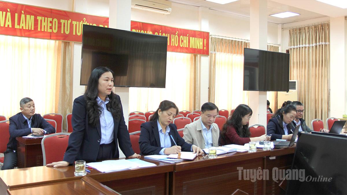 Thống nhất triển khai thanh toán không dùng tiền mặt trong chi trả lương hưu và trợ cấp BHXH