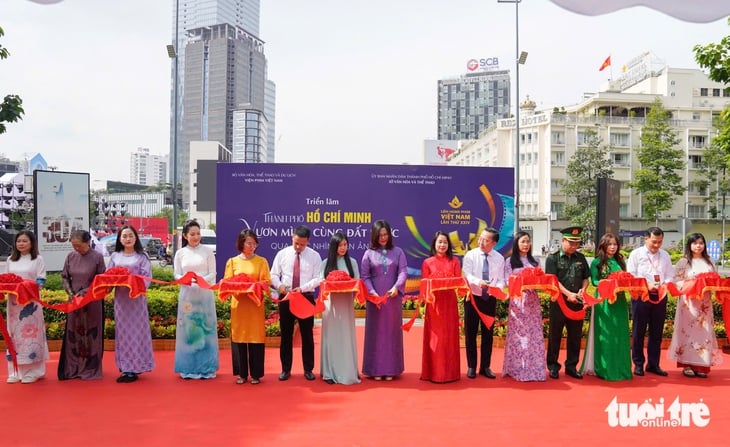 triển lãm - Ảnh 1.