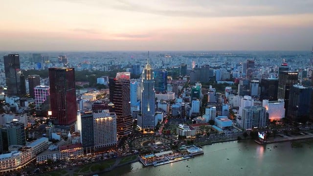 TP. Hồ Chí Minh cần cơ chế đặc thù mới để vận hành siêu đô thị sau sáp nhập - Ảnh 1.