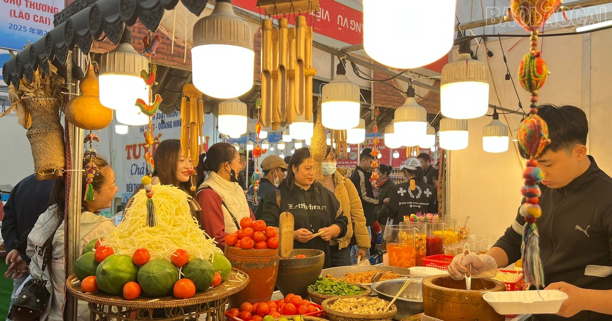 Khám phá ẩm thực tại Hội chợ Thương mại Quốc tế Việt - Trung (Lào Cai)