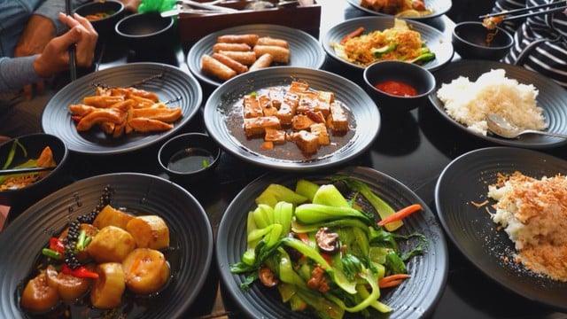 Ẩm Thực Chay TP.HCM: Từ Lễ Hội Đến Thương Hiệu Quốc Tế - Ảnh 3.