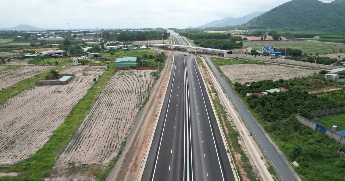 Chấn chỉnh tình trạng xe cá nhân tự ý đi vào đường cao tốc Biên Hòa - Vũng Tàu