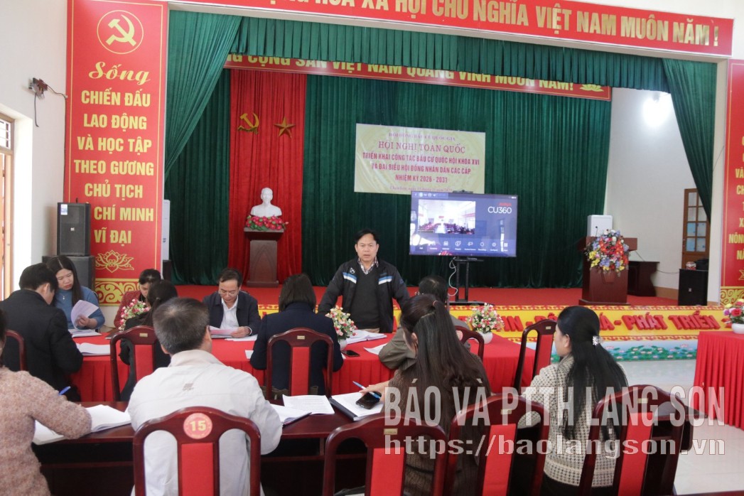 انسپیکشن سیشن میں محکمہ زراعت اور ماحولیات کے سربراہان نے خطاب کیا۔