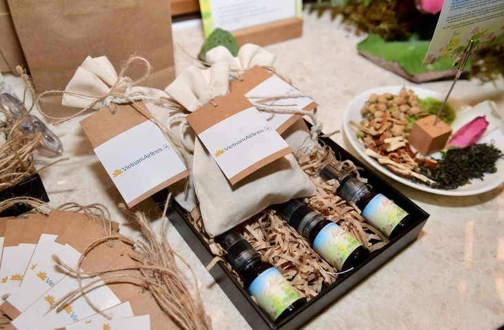 Lên máy bay Vietnam Airlines có… mùi hương mới - Ảnh 2.