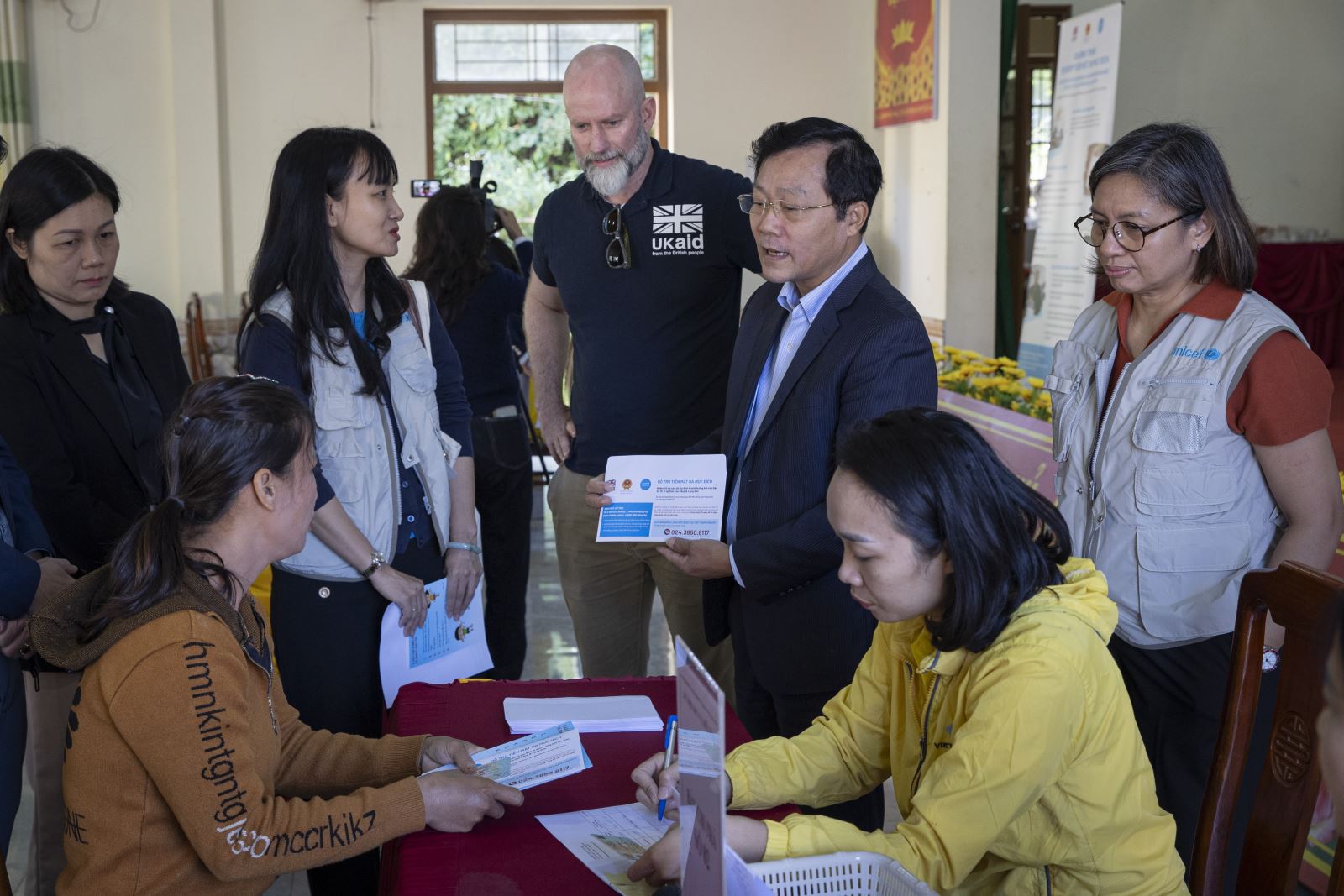 चित्र परिचय