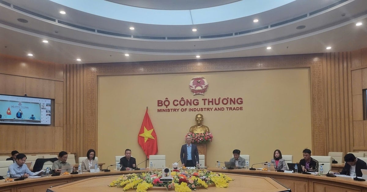 Khẩn trương xây dựng kế hoạch thực hiện Chiến lược phát triển logistics