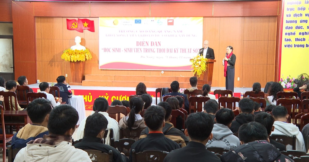 Trường Cao đẳng Quảng Nam tăng cường kiến thức và kỹ năng kỹ thuật số cho học sinh, sinh viên