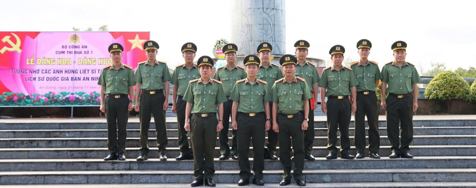 Grupul de emulare nr. 7 - Ministerul Securității Publice organizează numeroase activități adresate comunității locale