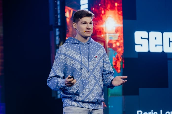 Phần mềm gián điệp của nhóm hacker 