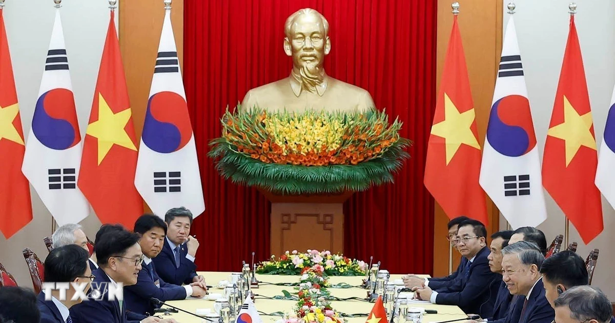 Tổng Bí thư Tô Lâm hội kiến với Chủ tịch Quốc hội Hàn Quốc Woo Won Shik