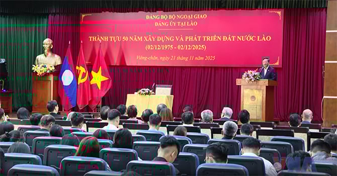 Sự phát triển của Lào luôn gắn liền với Việt Nam