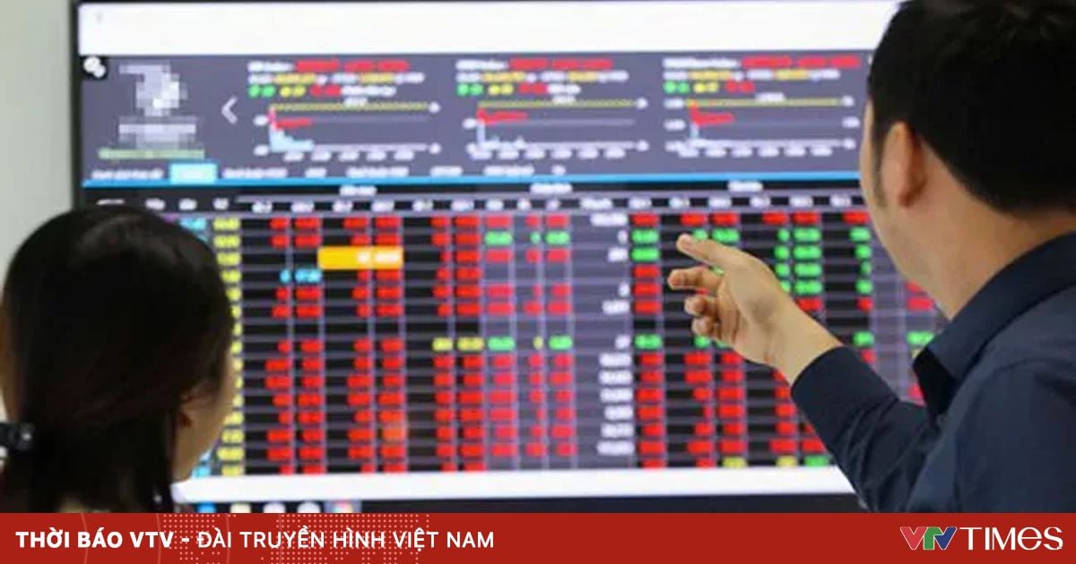 Đóng cửa phiên cuối tuần, VN-Index chìm trong sắc đỏ