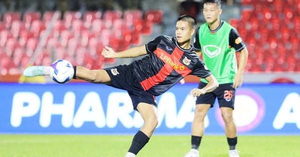 HLV Kim Sang-sik bất ngờ gọi lại cầu thủ Việt kiều lên U22 Việt Nam