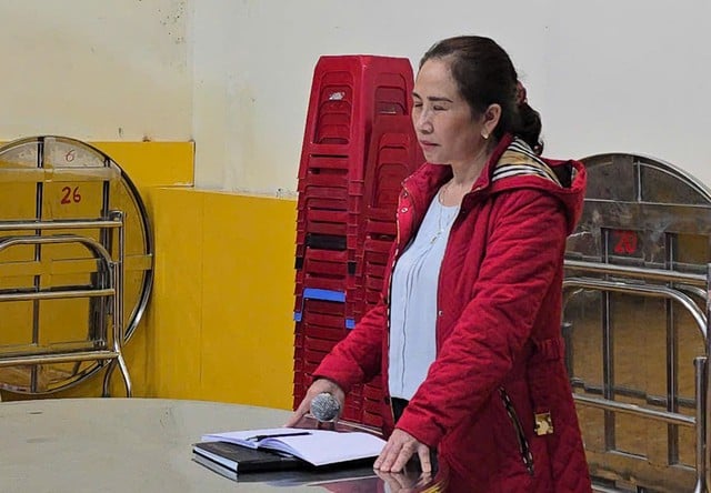 Vụ thực phẩm bẩn vào trường học: Cách tất cả chức vụ trong Đảng của hiệu trưởng- Ảnh 1.