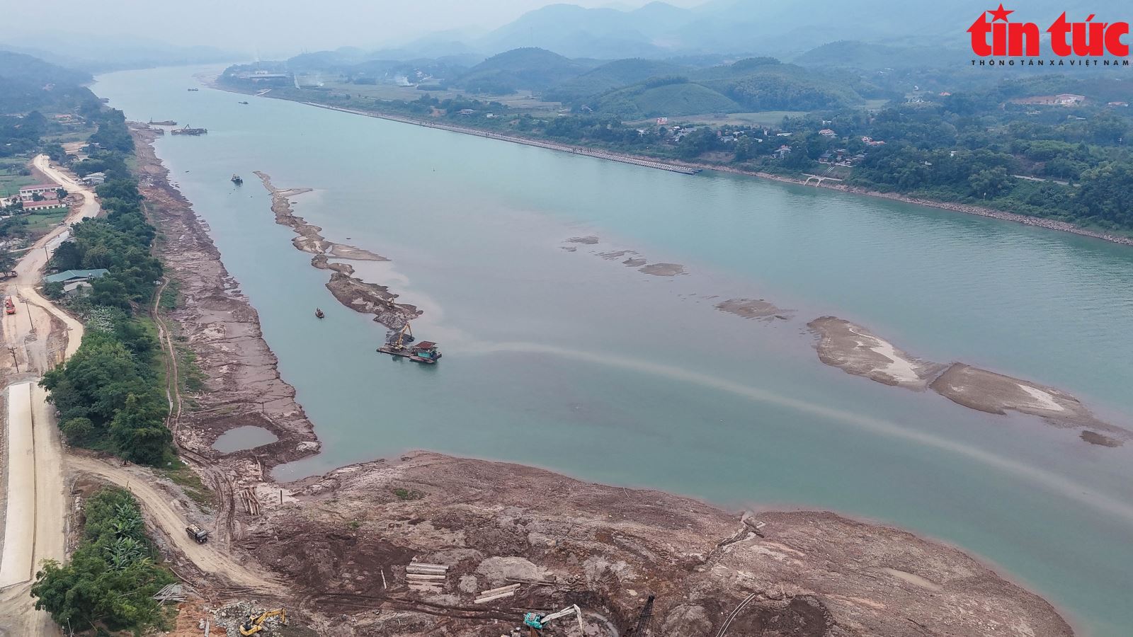 ছবির ক্যাপশন