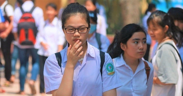 Học sinh đạt giải Olympic du học rồi ở lại, cách nào hút người tài trở về?