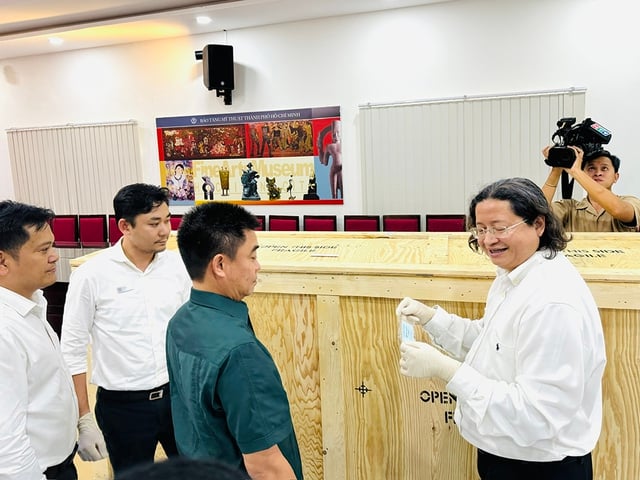 Mở 'kho báu' tranh Đông Dương, Gia Định và… Lê Bá Đảng- Ảnh 7.