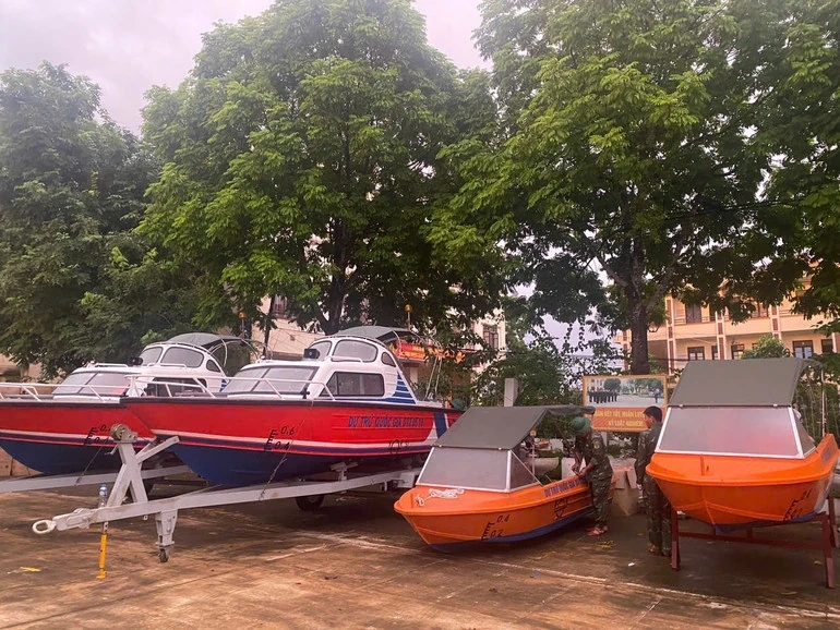 Stärkung der Verwaltung und Nutzung nationaler Reserven zur Unterstützung und Reaktion auf Regen und Überschwemmungen