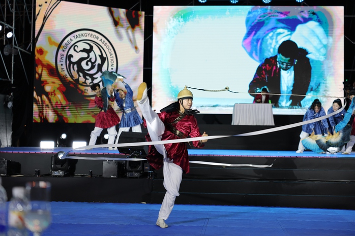 Liên hoan võ thuật quốc tế TP HCM 2025: Võ thuật Việt Nam - Kết nối hòa bình - Ảnh 7.