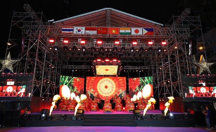 Liên hoan võ thuật quốc tế TP HCM 2025: Võ thuật Việt Nam - Kết nối hòa bình - Ảnh 14.