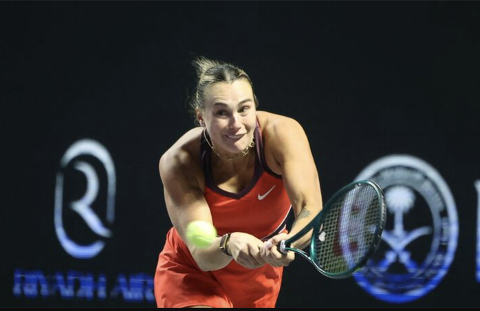 Mỹ nhân Sabalenka: Giải sầu xa hoa sau cú sẩy tay tiền thưởng khủng - Ảnh 1.